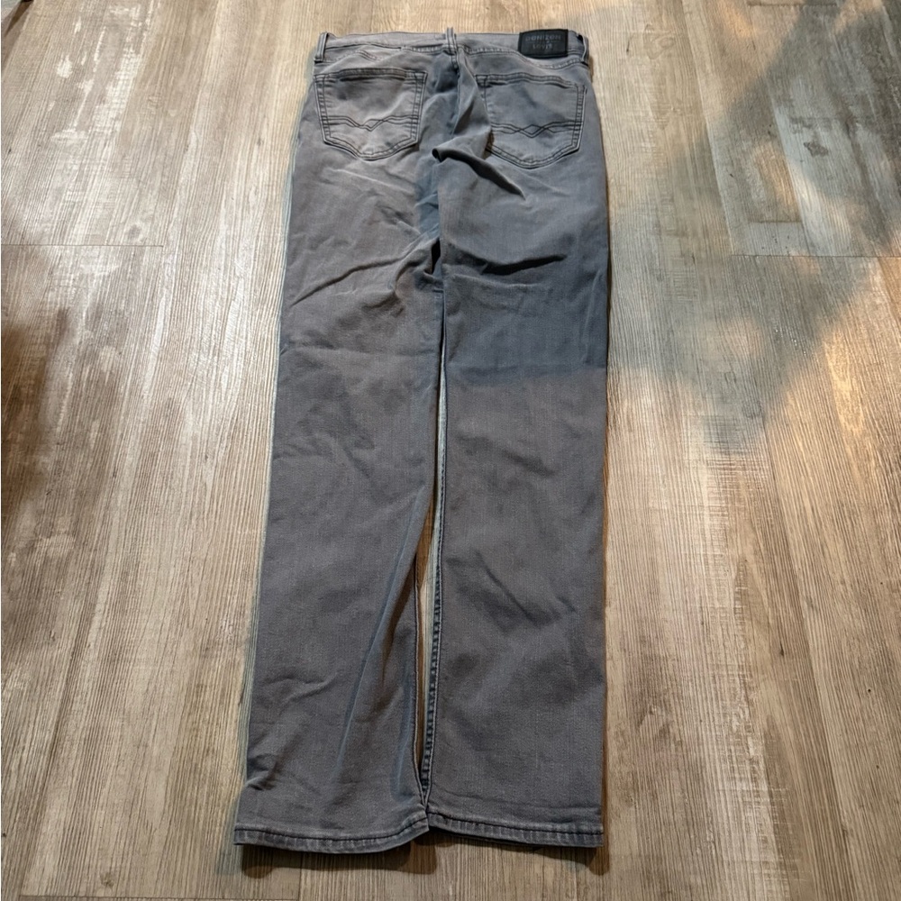 relaxed fit levi jeans